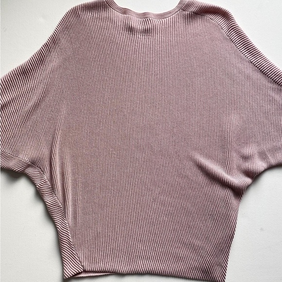 Aritzia Wilfred | Long Sleeve Top - Picture 4 of 5
